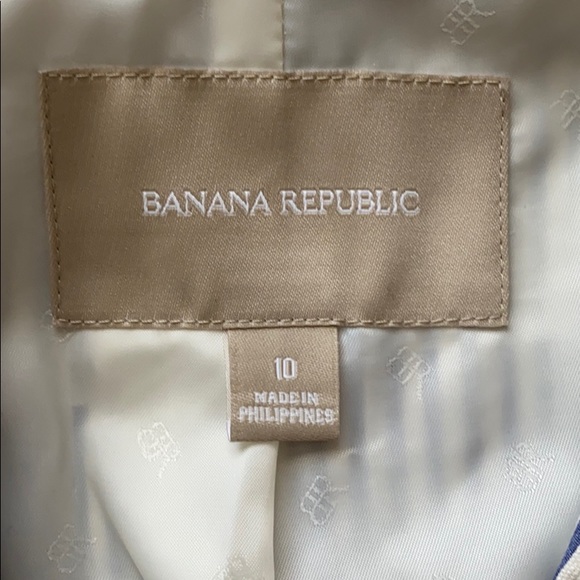 Banana Republic women’s blazer - Picture 2 of 5